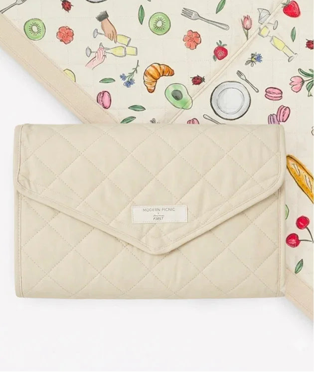THE PICNIC BLANKET - GARDEN PICNIC