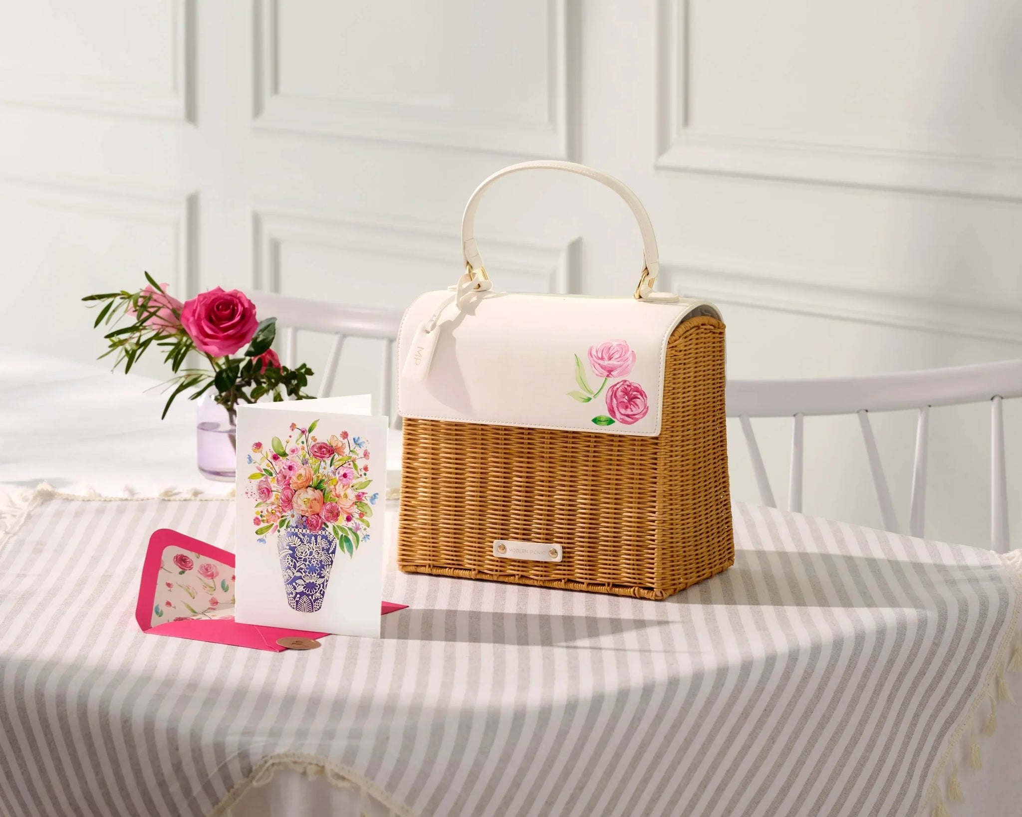 A Chic & Sustainable Mother’s Day with Modern Picnic x Papyrus