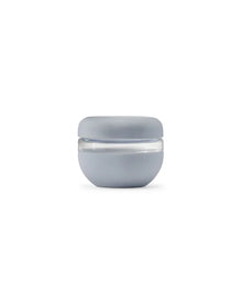 Slate gray airtight 16oz food container with clear seal, modern lunch bowl on white background